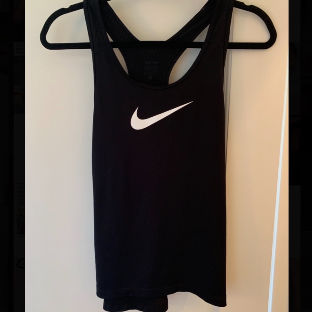 Nike Women’s Dry Fit Tank *W/ LULULEMON HEADBAND*